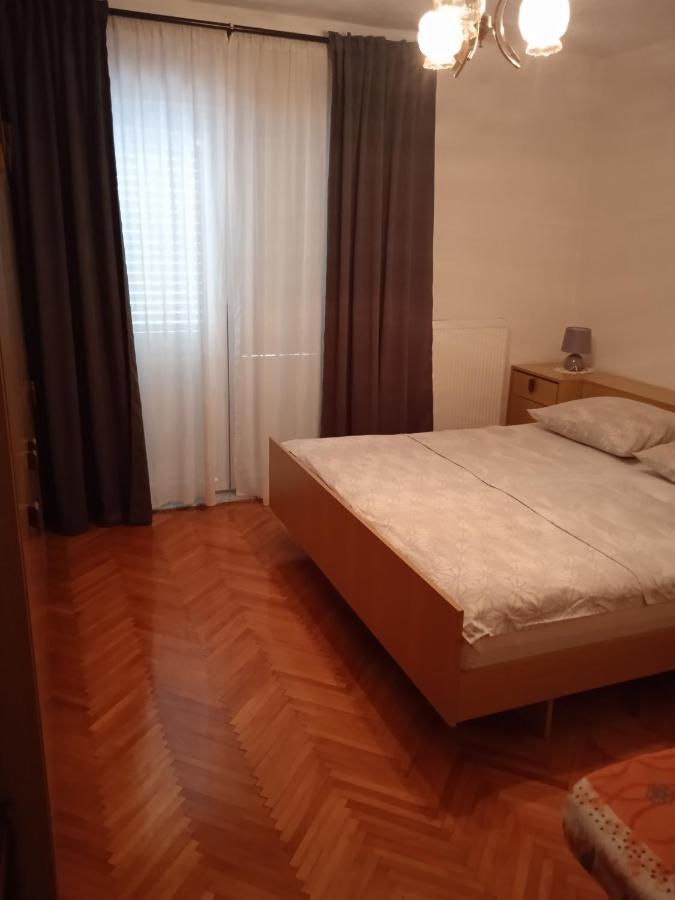 Апартаменты Apartman Toja Сень Экстерьер фото
